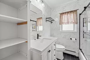 81 Country Village Rd, Jersey City, NJ 07305 - Photo 18