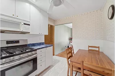 81 Country Village Rd, Jersey City, NJ 07305 - Photo 16