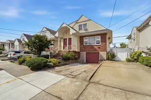 81 Country Village Rd, Jersey City, NJ 07305 - Photo 2