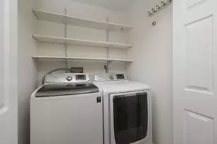 33 Holly St, Jersey City, NJ 07305 - Photo 28