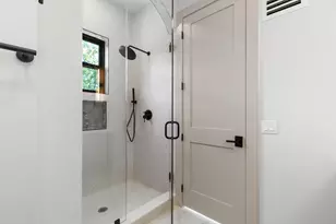 322 Princeton Ave, Jersey City, NJ 07305 - Photo 16