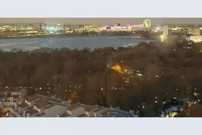 1633 Harmon Cove Tower #1633, Secaucus, NJ 07094 - Photo 6