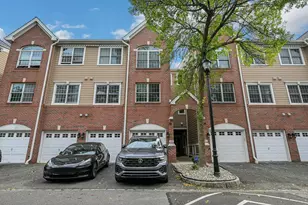 20 Lydia Dr, Guttenberg, NJ 07093 - Photo 1