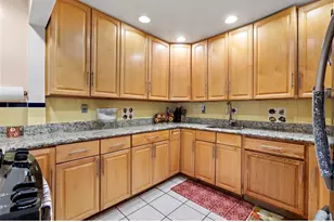 374 Cator Ave, Jersey City, NJ 07305 - Photo 14