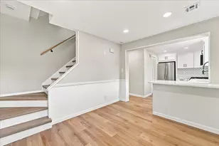 13 Laurel Ct, Jersey City, NJ 07302 - Photo 16
