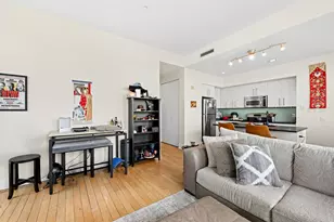 4 Beacon Way, Jersey City, NJ 07304 - Photo 8
