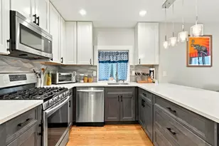 152 Beach St, Jersey City, NJ 07307 - Photo 18