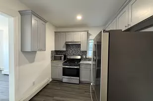176 Bartholdi Ave, Jersey City, NJ 07305 - Photo 2