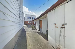 1157 Hackensack Plank Rd, Weehawken, NJ 07086 - Photo 32
