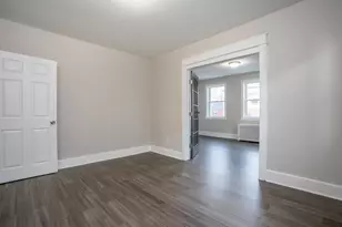 14 Burdette Pl, Fairview, NJ 07022 - Photo 10