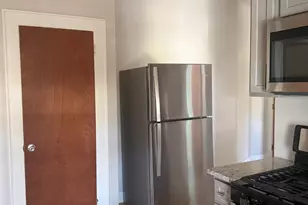 133 Avenue F, Bayonne, NJ 07002 - Photo 4