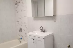 496 West Side Ave, Jersey City, NJ 07304 - Photo 4