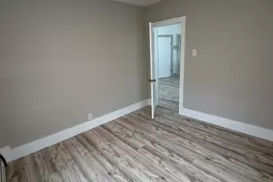 186-188 Ave F, Bayonne, NJ 07002 - Photo 4