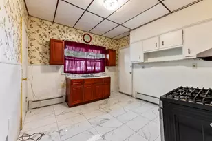 28 Belmont Ave, Jersey City, NJ 07304 - Photo 10