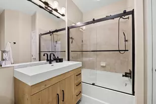 1300 Grand St, Hoboken, NJ 07030 - Photo 16
