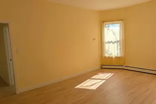 151 Chestnut Ave, Jersey City, NJ 07306 - Photo 8
