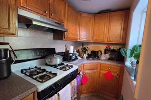 91 W 19th St, Bayonne, NJ 07002 - Photo 34