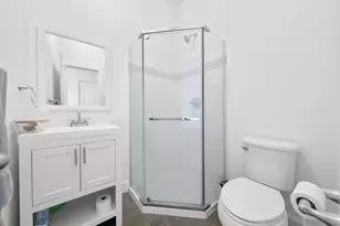 409 Broadway, Bayonne, NJ 07002 - Photo 8