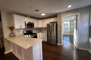 678 Bergen Ave, Jersey City, NJ 07304 - Photo 2