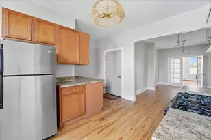 198 Bowers St, Jersey City, NJ 07307 - Photo 10