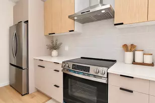 68 Seidler St, Jersey City, NJ 07304 - Photo 6
