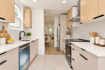 68 Seidler St, Jersey City, NJ 07304 - Photo 8