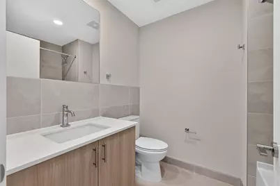 72 Vroom St #403, Jersey City, NJ 07306 - Photo 14
