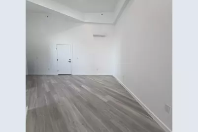 665 Newark Ave #308, Jersey City, NJ 07306 - Photo 4