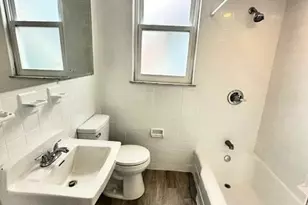 956 Kennedy Blvd, Bayonne, NJ 07002 - Photo 10