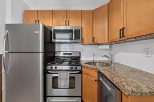 345 7th St, Jersey City, NJ 07302 - Photo 4
