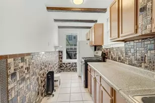 17 Hancock Ave, Jersey City, NJ 07307 - Photo 4