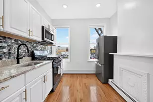 134 Griffith St, Jersey City, NJ 07307 - Photo 4
