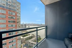 389 Washington St, Jersey City, NJ 07302 - Photo 10