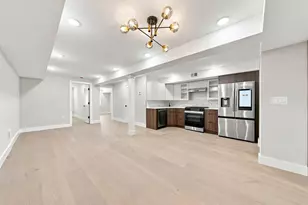 181 Webster Ave, Jersey City, NJ 07307 - Photo 18