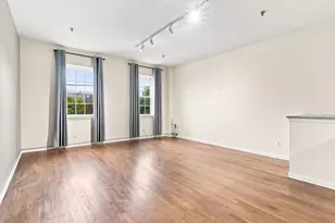 227 Christopher Columbus Dr, Jersey City, NJ 07302 - Photo 2