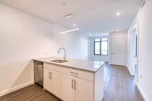 957 Broadway, Bayonne, NJ 07002 - Photo 2