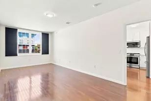 850 Newark Ave, Jersey City, NJ 07306 - Photo 14