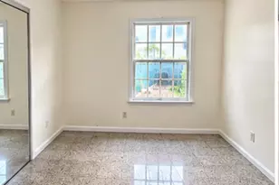61 Grieco Dr, Jersey City, NJ 07305 - Photo 4