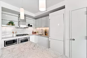 77 Hudson St, Jersey City, NJ 07302 - Photo 10