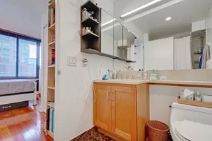 389 Washington Washington St, Jersey City, NJ 07302 - Photo 6