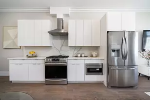 196 Delaware Ave, Jersey City, NJ 07306 - Photo 4