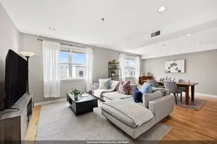225 Clinton St, Hoboken, NJ 07030 - Photo 1