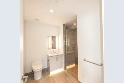 800 Avenue At Port Imperial #301, Weehawken, NJ 07086 - Photo 8