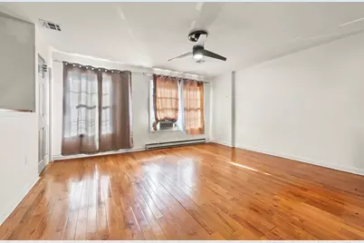 12 Bayview Ave, Jersey City, NJ 07305 - Photo 14