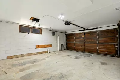 46 Avenue B, Bayonne, NJ 07002 - Photo 24