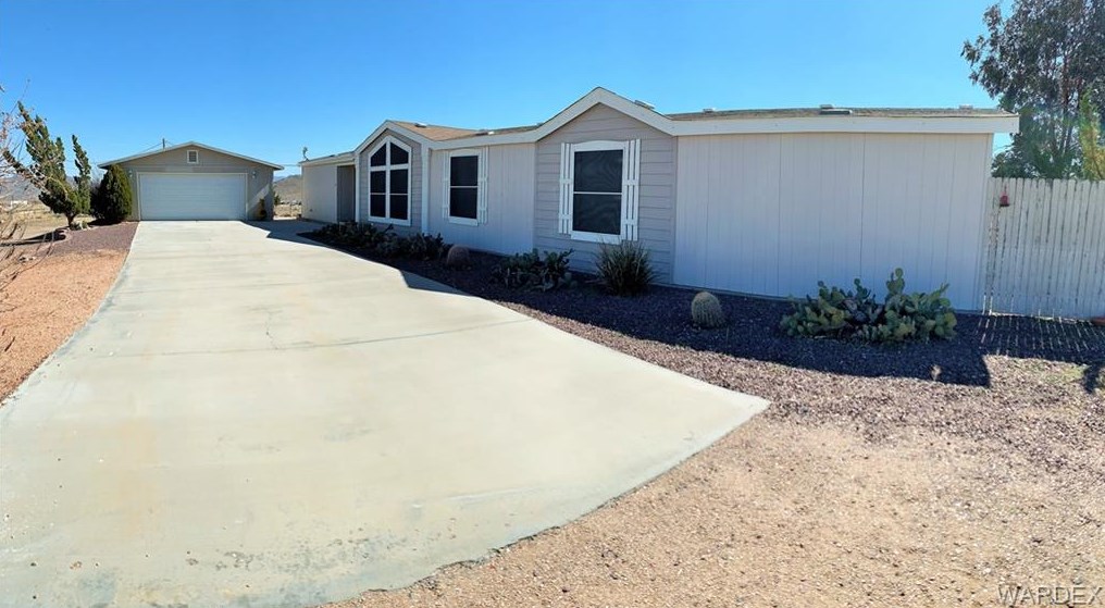2710 Calle Cedral, Kingman, AZ 86409-8319