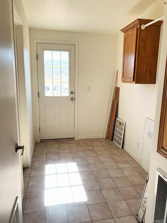 2710 Calle Cedral, Kingman AZ 86409-8319 exterior