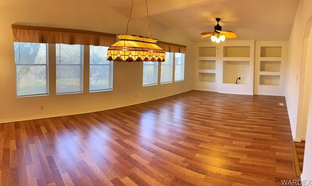 2710 Calle Cedral, Kingman AZ 86409-8319 exterior