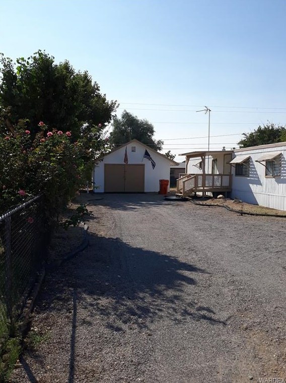 2280 Thompson Ave, Kingman, AZ 86409-1890