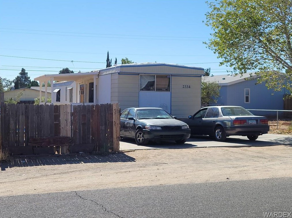 2334 Lass Ave, Kingman, AZ 86409-1217